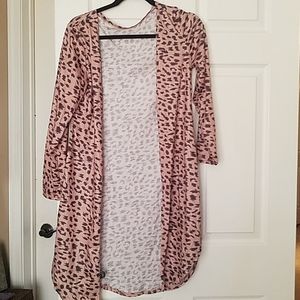 Leopard duster
